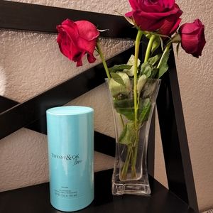 Tiffany & Co (Love)